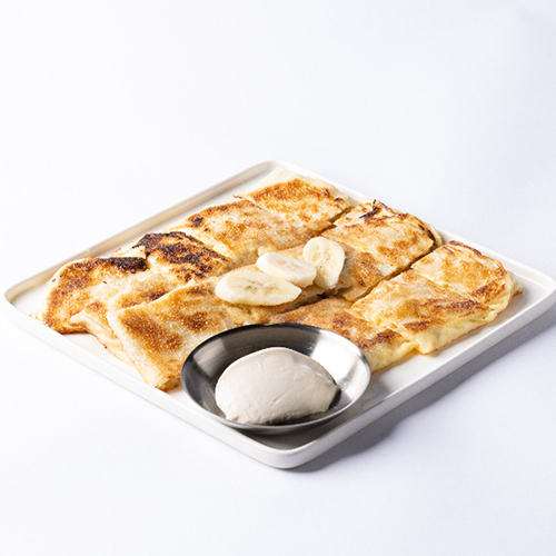 مطبق شبيهة قشطة وموز